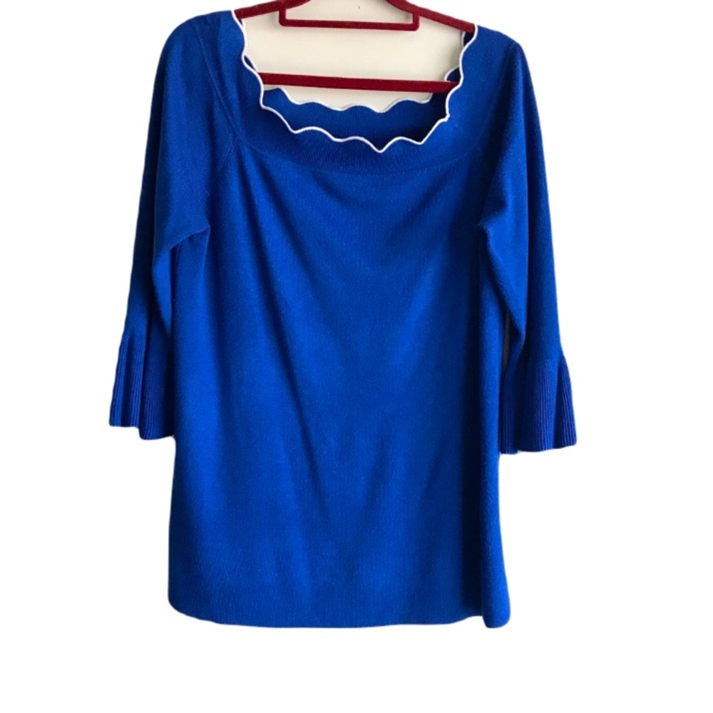 🎀89TH & Madison L Size Blue Scalloped Neck Off The Shoulder Sweater Women’s Top